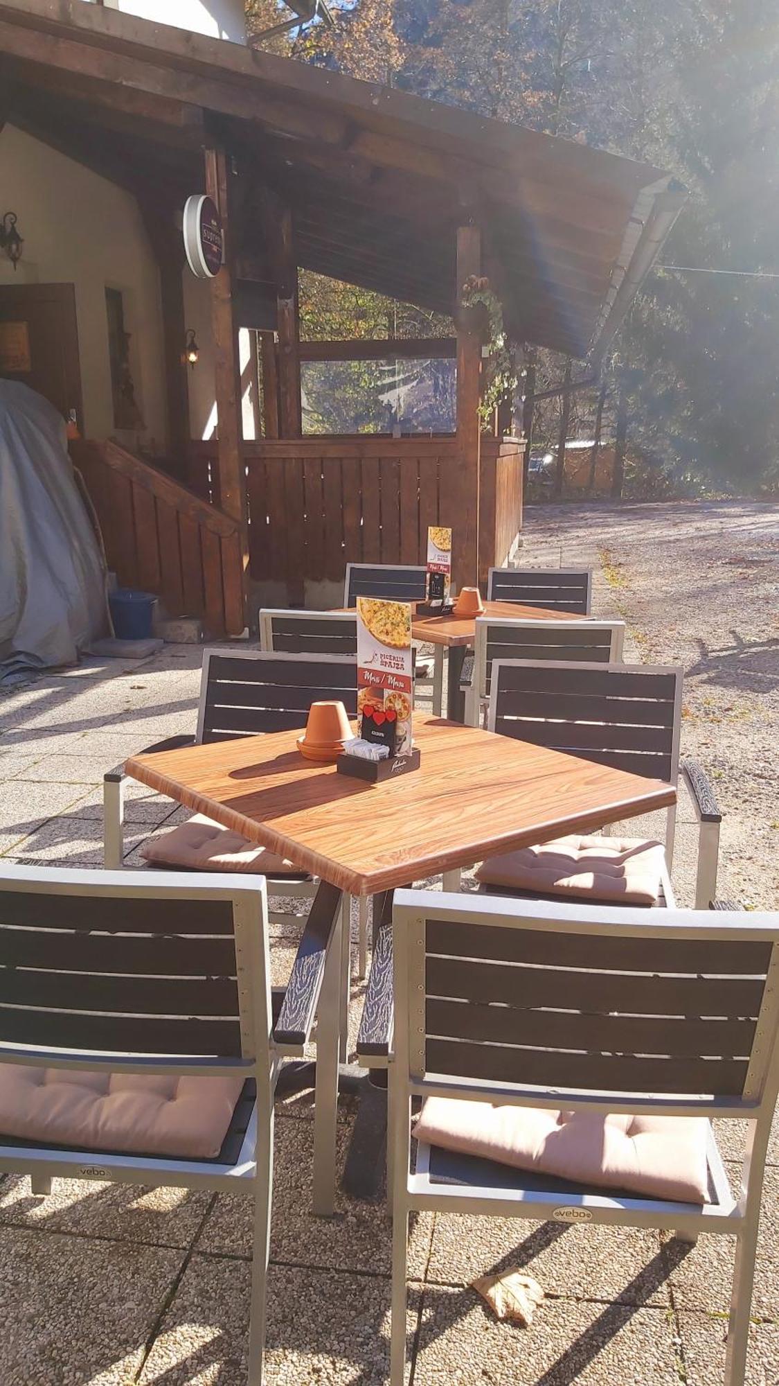 Hostel In Picerija Spajza Mojstrana Esterno foto